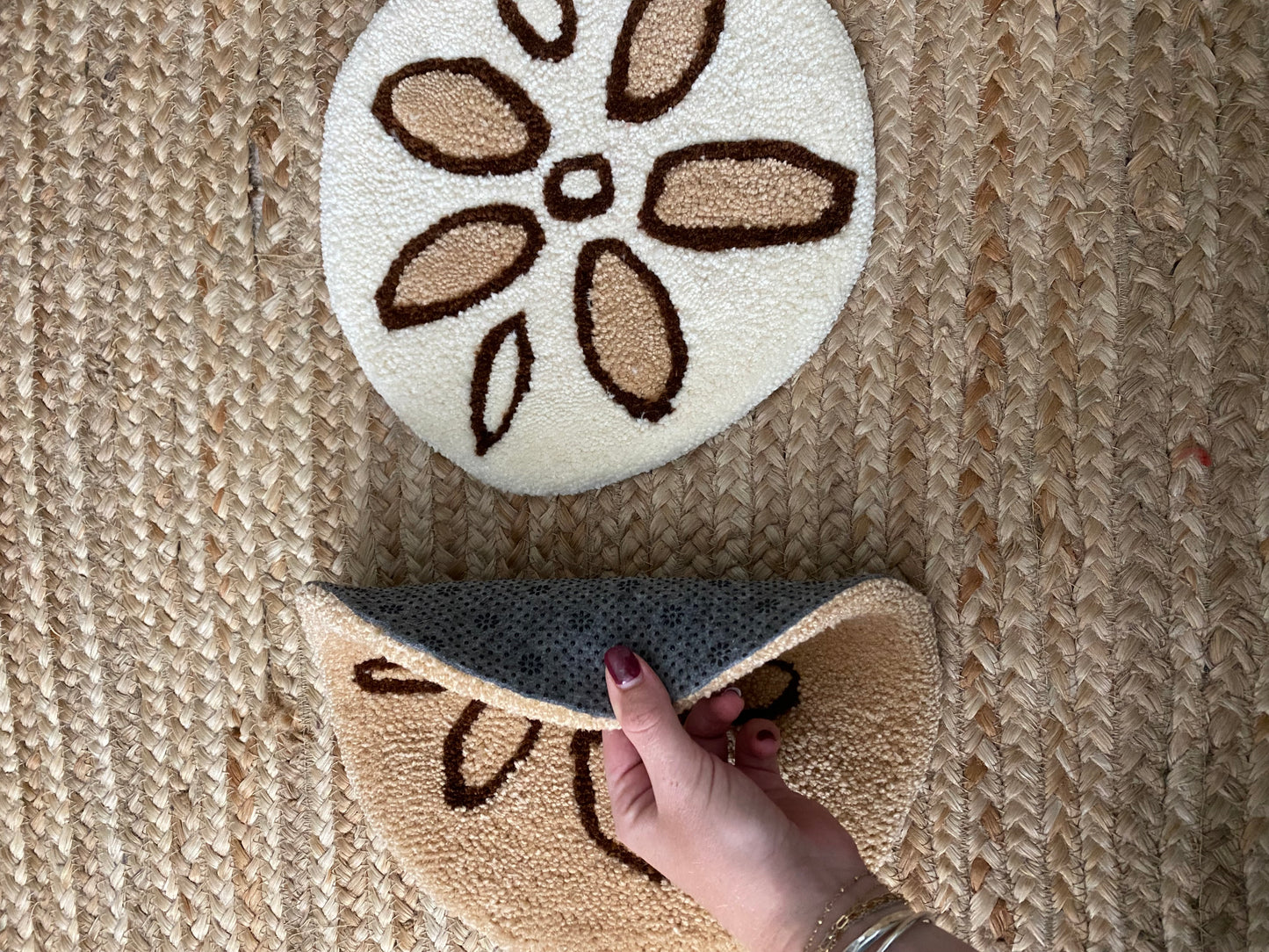 Sand Dollar Mini Mat