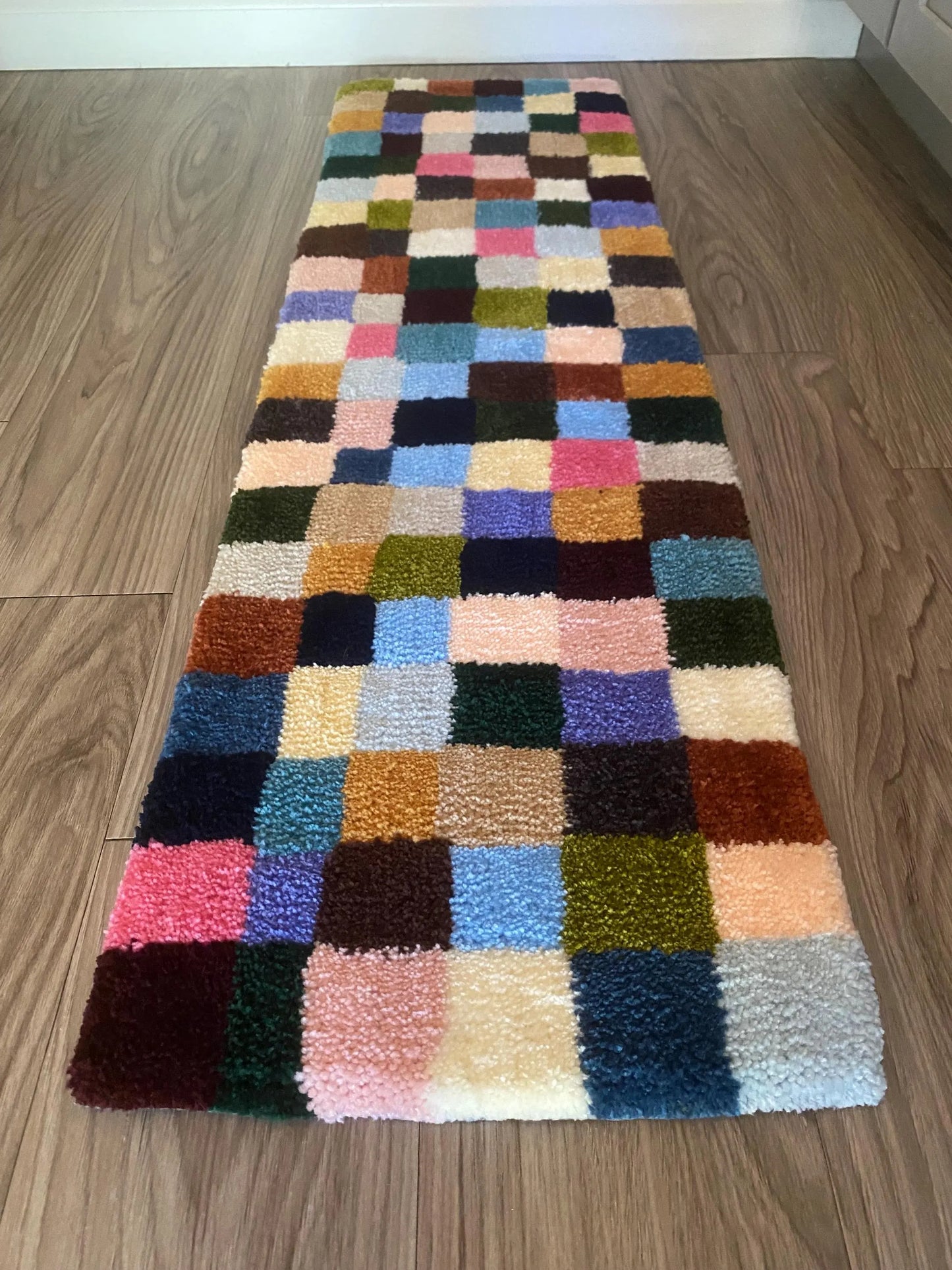 Checkered Runner