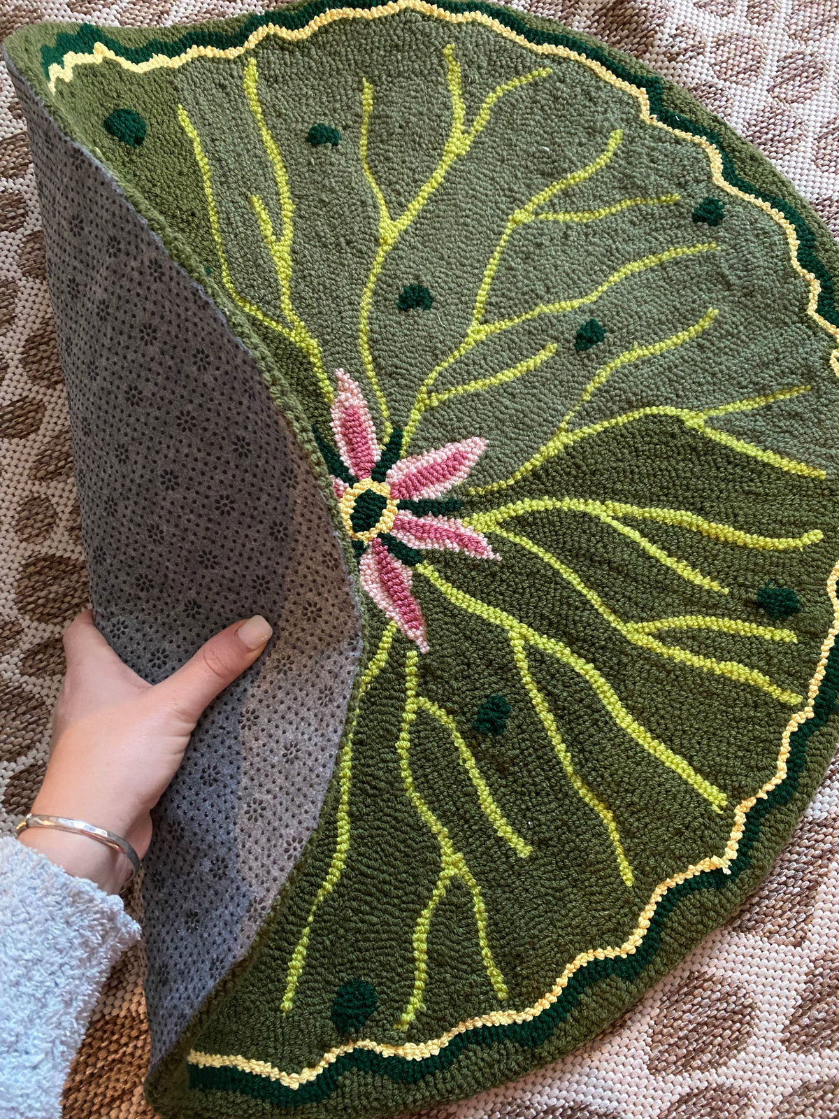 Lily Pad Rug – Lil Tuft Co