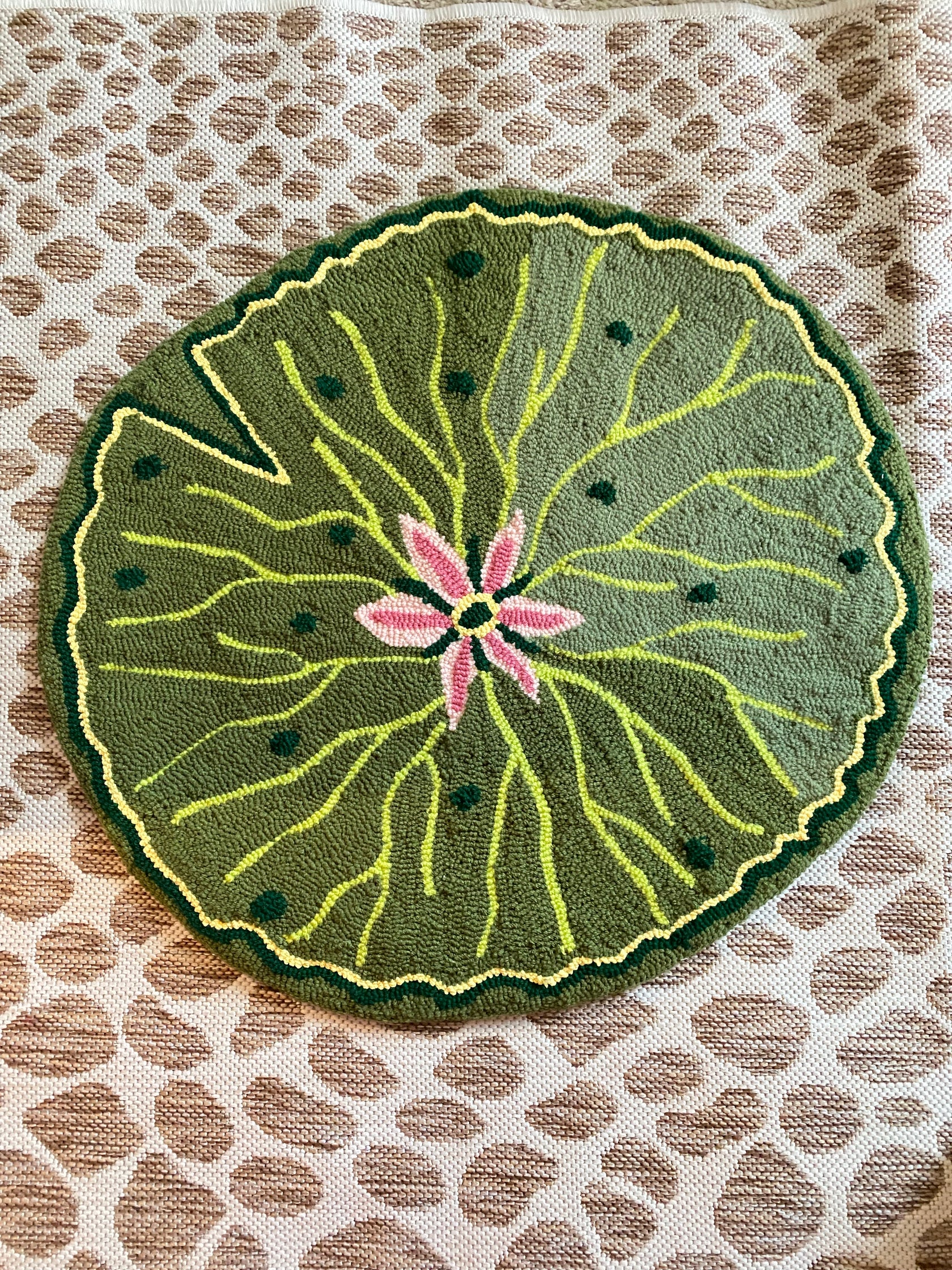 Lily Pad Rug – Lil Tuft Co
